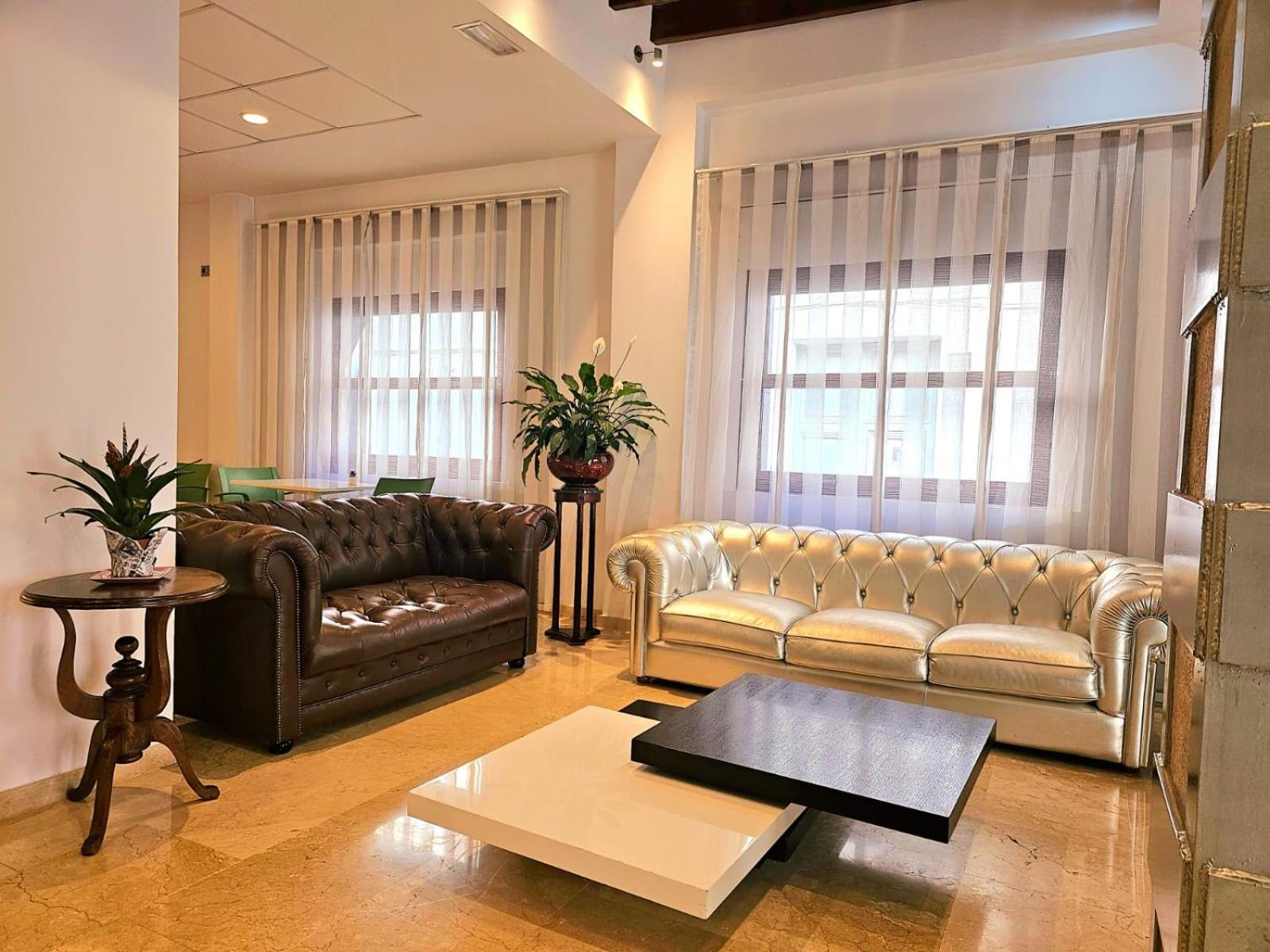 Hotel Clopy Rocamar Бенидорм Экстерьер фото