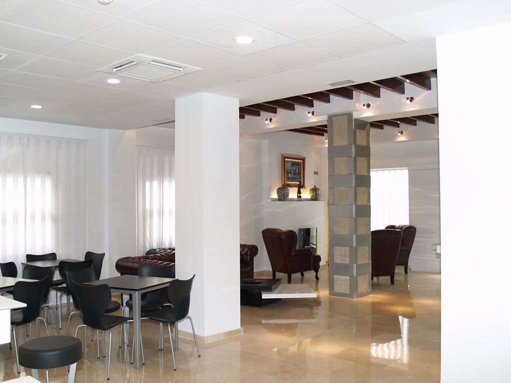 Hotel Clopy Rocamar Бенидорм Экстерьер фото